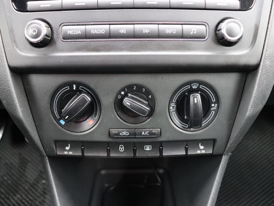 Skoda Rapid I Москва  - изображение 17