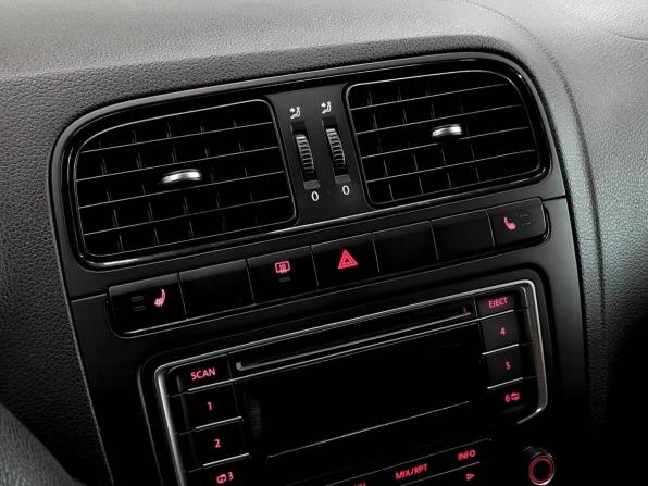 Volkswagen Polo V с пробегом 2014 года, цена 750 000 рублей, 122096 км, седан, Автокод Объявления