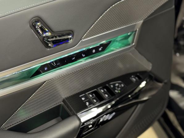BMW 7 серии VII (G70) с пробегом 2023 года, цена 17 450 000 рублей, 23731 км, седан, Автокод Объявления