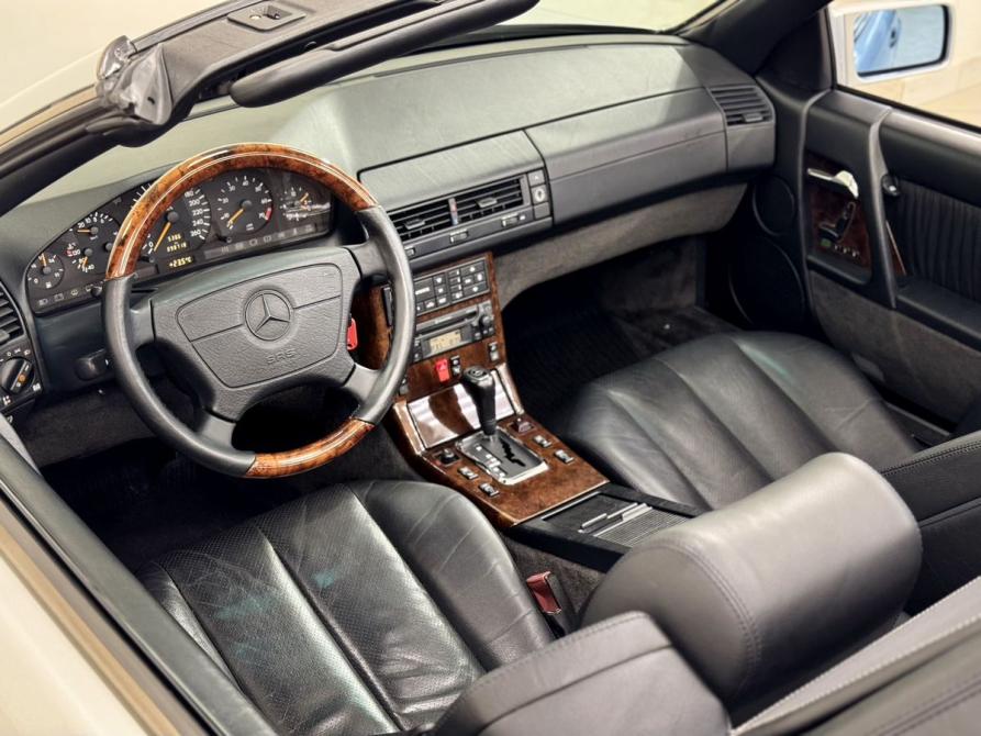 Mercedes-Benz SL-Класс IV (R129) Рестайлинг Санкт-Петербург  - изображение 12