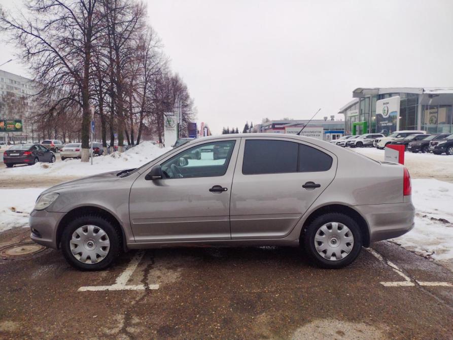 Skoda Octavia II (A5) Рестайлинг Набережные Челны  - изображение 8