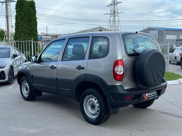 Chevrolet Niva I Рестайлинг с пробегом 2019 года, цена 740 000 рублей, 92766 км, внедорожник, Автокод Объявления
