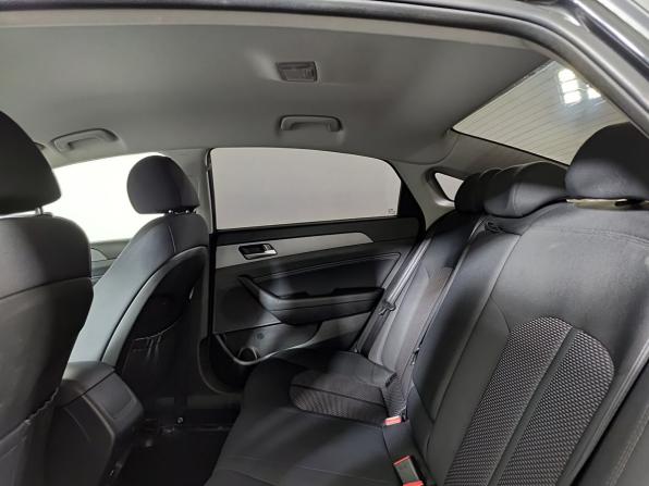 Hyundai Sonata VII (LF) Рестайлинг с пробегом 2019 года, цена 1 490 000 рублей, 195000 км, седан, Автокод Объявления