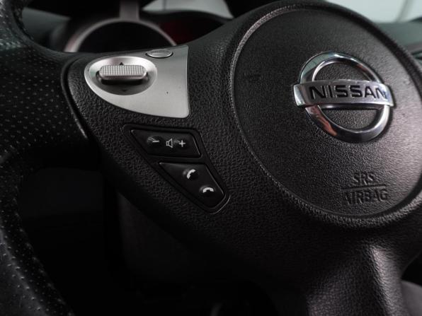 Nissan Juke I с пробегом 2012 года, цена 899 000 рублей, 193627 км, внедорожник, Автокод Объявления