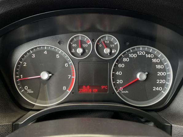 Ford Focus II с пробегом 2007 года, цена 337 000 рублей, 230510 км, седан, Автокод Объявления