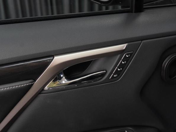 Lexus RX IV Рестайлинг с пробегом 2022 года, цена 7 629 000 рублей, 654 км, внедорожник, Автокод Объявления