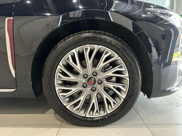Hongqi H5 II с пробегом 2024 года, цена 2 900 000 рублей, 40544 км, седан, Автокод Объявления