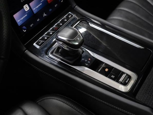 Hongqi H5 II с пробегом 2024 года, цена 3 569 000 рублей, 55428 км, седан, Автокод Объявления