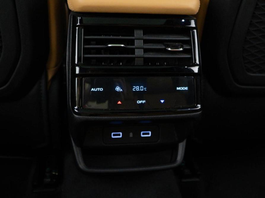Geely Monjaro I Москва  - изображение 19