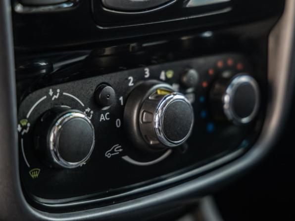 Renault Duster I с пробегом 2012 года, цена 1 048 000 рублей, 132650 км, внедорожник, Автокод Объявления