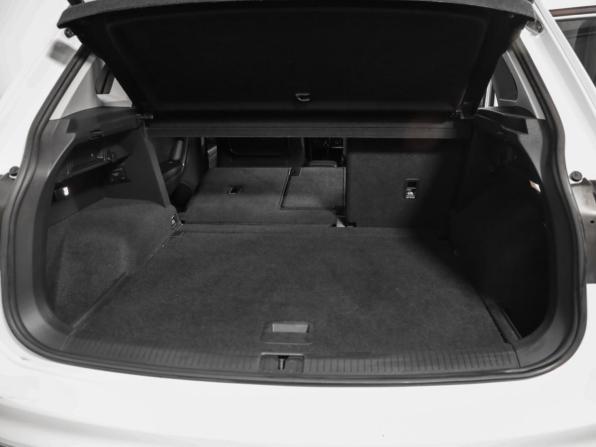 Volkswagen Tiguan II с пробегом 2018 года, цена 2 149 000 рублей, 224658 км, внедорожник, Автокод Объявления