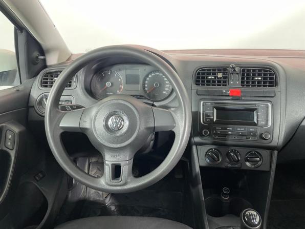 Volkswagen Polo V с пробегом 2014 года, цена 580 000 рублей, 203673 км, седан, Автокод Объявления