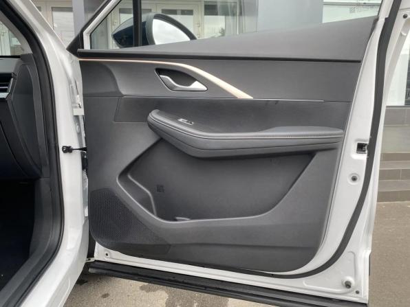 Omoda C5 I с пробегом 2023 года, цена 1 685 000 рублей, 31380 км, внедорожник, Автокод Объявления