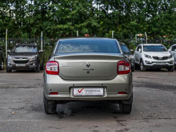 Renault Logan II с пробегом 2018 года, цена 665 000 рублей, 189733 км, седан, Автокод Объявления
