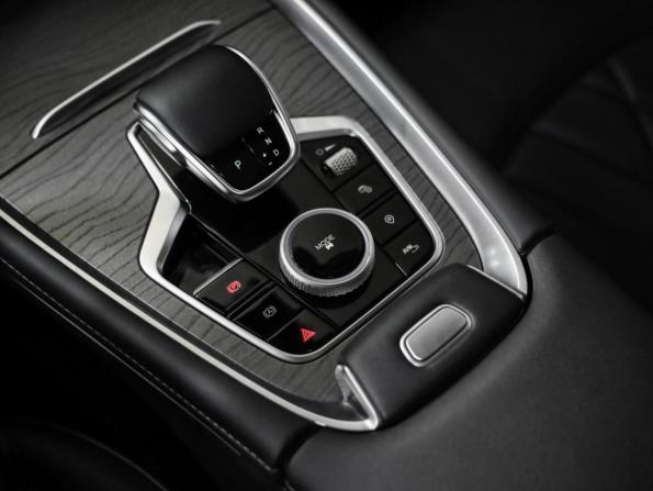 Chery Tiggo 8 Pro Max I Рестайлинг с пробегом 2024 года, цена 2 499 000 рублей, 27169 км, внедорожник, Автокод Объявления