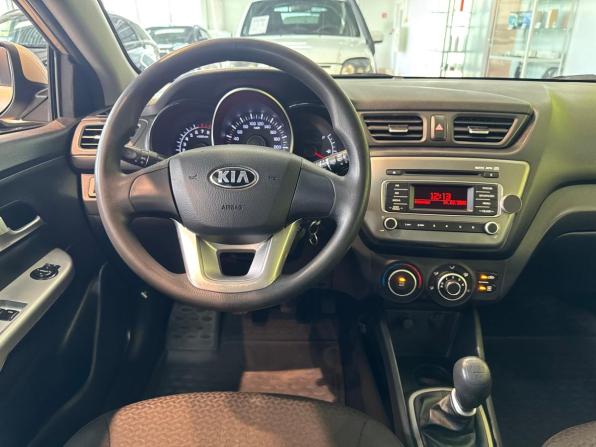 Kia Rio III с пробегом 2014 года, цена 520 000 рублей, 374709 км, хэтчбек, Автокод Объявления