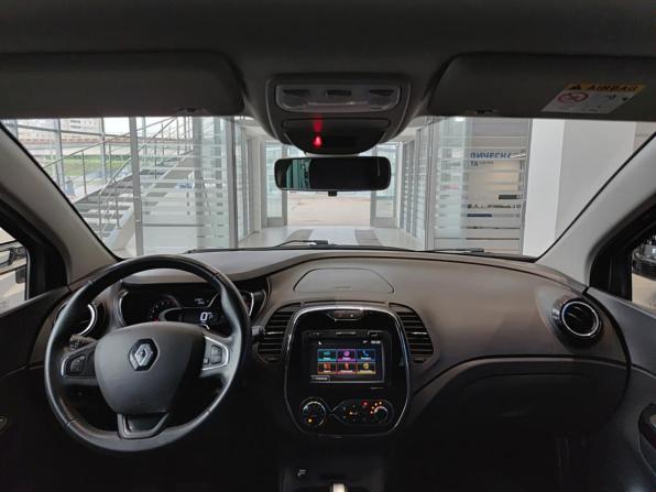 Renault Kaptur I с пробегом 2017 года, цена 1 369 000 рублей, 63796 км, внедорожник, Автокод Объявления