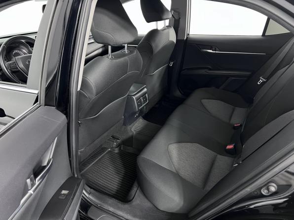 Toyota Camry VIII (XV70) Рестайлинг с пробегом 2021 года, цена 2 960 000 рублей, 120780 км, седан, Автокод Объявления