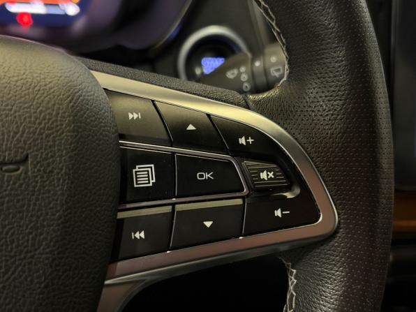 Lada (ВАЗ) Vesta I Рестайлинг (NG) с пробегом 2023 года, цена 1 575 000 рублей, 42478 км, седан, Автокод Объявления