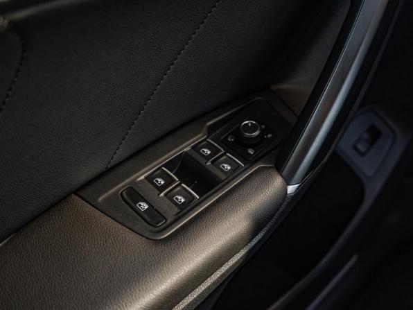Volkswagen Tiguan II с пробегом 2018 года, цена 2 920 000 рублей, 90543 км, внедорожник, Автокод Объявления
