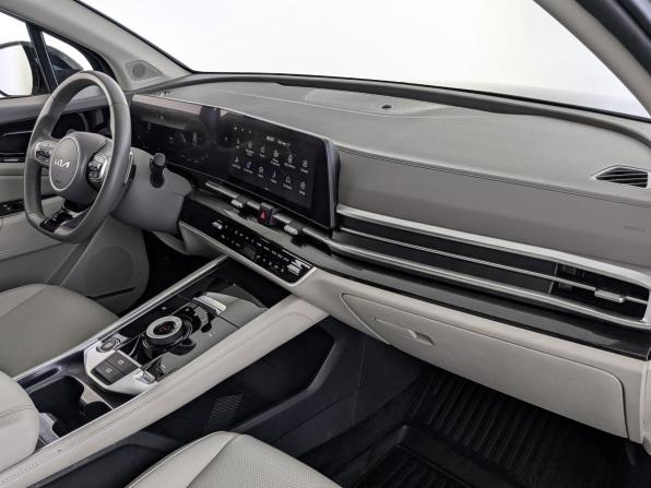 Kia Sportage V с пробегом 2023 года, цена 3 200 000 рублей, 36260 км, внедорожник, Автокод Объявления