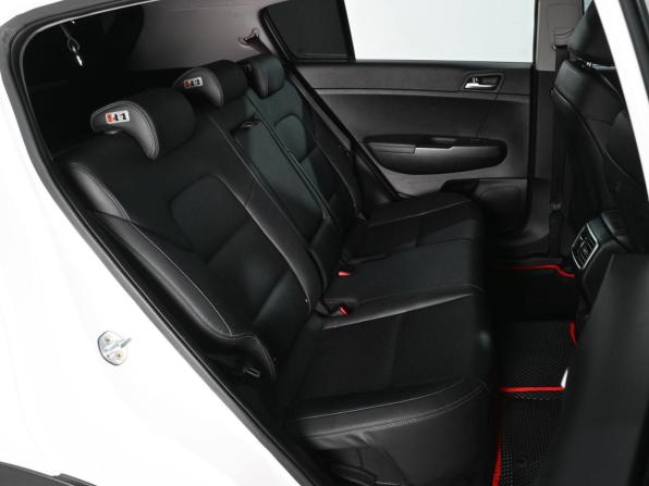 Kia Sportage IV с пробегом 2017 года, цена 2 279 000 рублей, 125185 км, внедорожник, Автокод Объявления