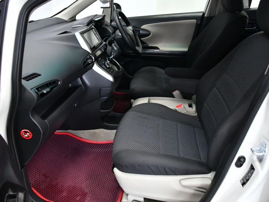 Toyota Wish II Рестайлинг Новосибирск  - изображение 13
