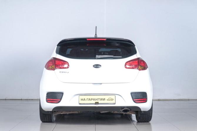 Kia Ceed II Рестайлинг с пробегом 2016 года, цена 1 249 000 рублей, 116000 км, хэтчбек, Автокод Объявления