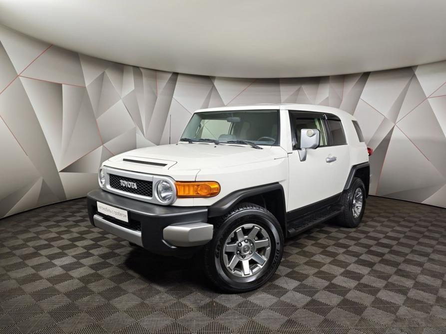 Toyota FJ Cruiser Москва  - изображение 1