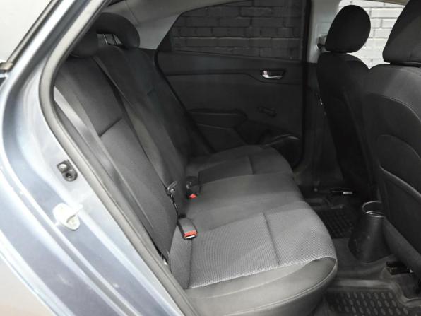 Hyundai Solaris II с пробегом 2017 года, цена 1 400 000 рублей, 114199 км, седан, Автокод Объявления