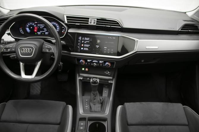 Audi Q3 II (F3) с пробегом 2023 года, цена 3 990 000 рублей, 37652 км, внедорожник, Автокод Объявления