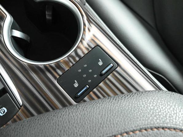 Toyota Camry VIII (XV70) с пробегом 2020 года, цена 3 500 000 рублей, 57702 км, седан, Автокод Объявления