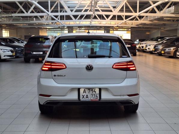 Volkswagen Golf VII с пробегом 2017 года, цена 1 900 000 рублей, 70964 км, хэтчбек, Автокод Объявления