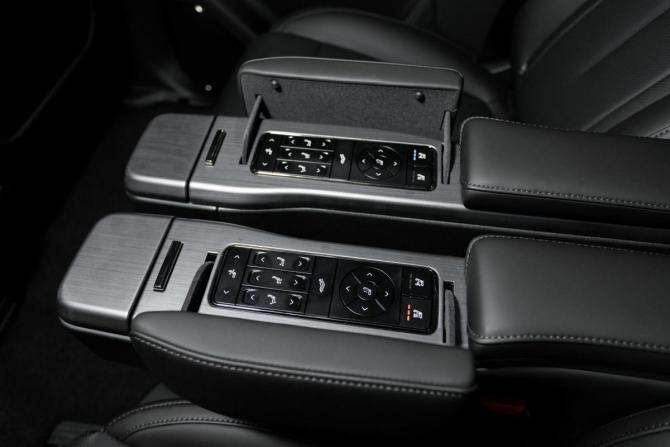 Новый Rox 01 2025 года, цена 8 629 000 рублей, внедорожник, Автокод Объявления