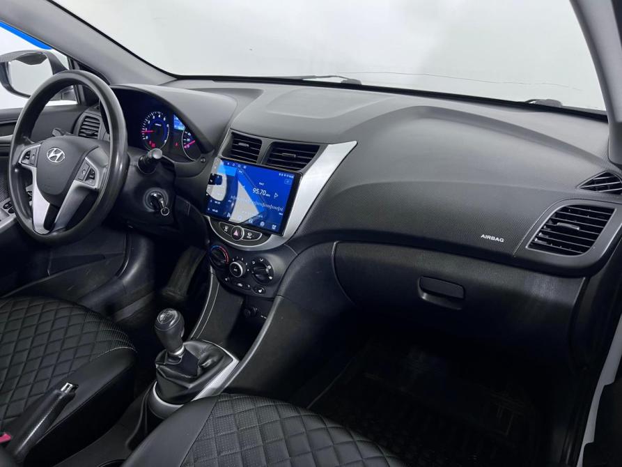 Hyundai Solaris I Ростов-на-Дону  - изображение 10