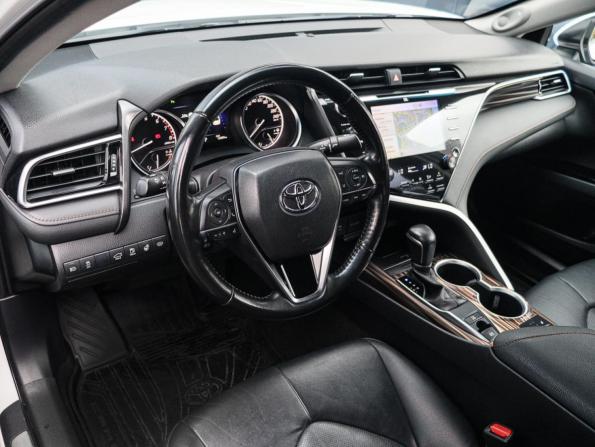 Toyota Camry VIII (XV70) с пробегом 2019 года, цена 2 850 000 рублей, 126873 км, седан, Автокод Объявления
