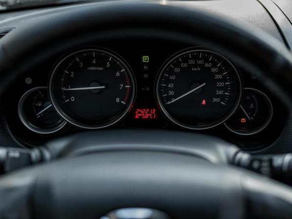 Mazda 6 II (GH) Рестайлинг с пробегом 2012 года, цена 923 000 рублей, 241605 км, седан, Автокод Объявления