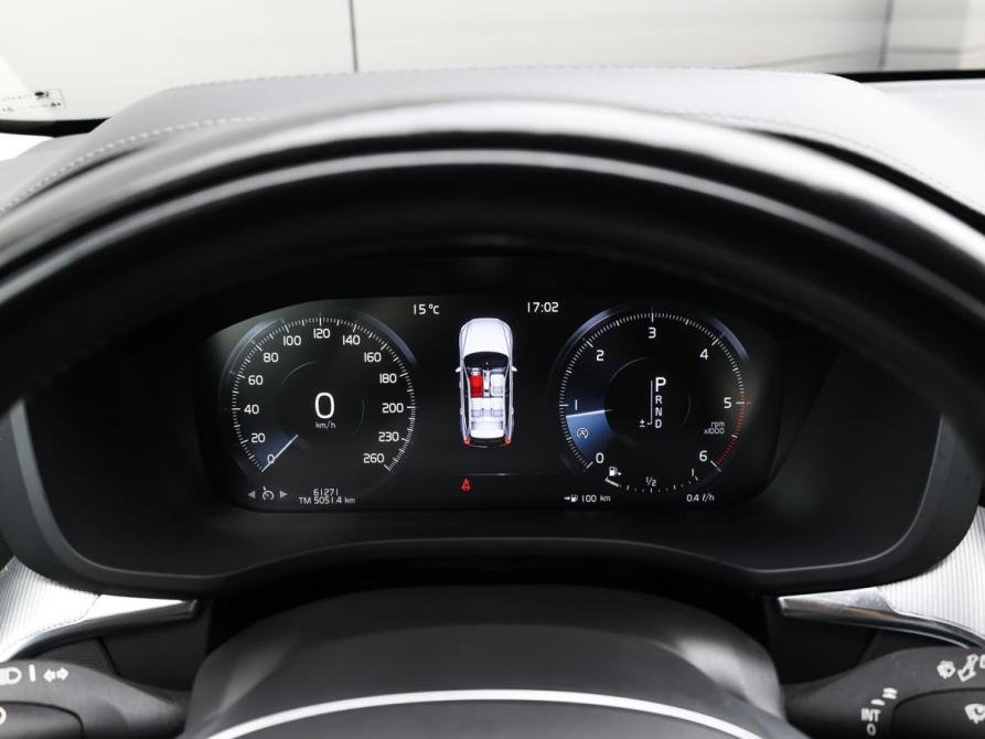 Volvo XC60 II Москва  - изображение 12