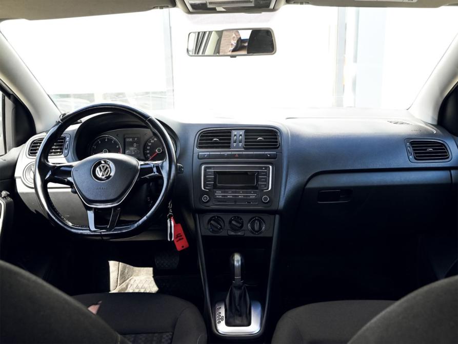 Volkswagen Polo V Рестайлинг Екатеринбург  - изображение 17