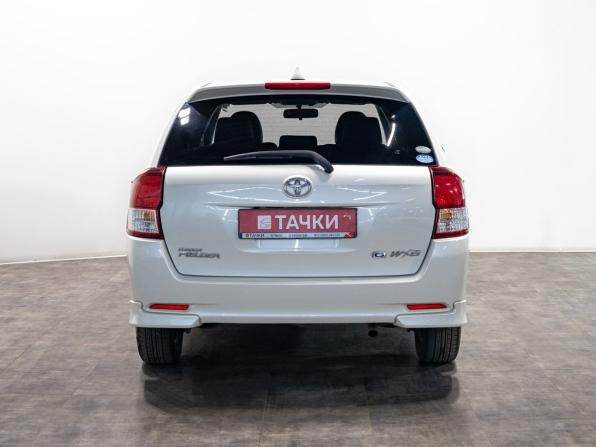 Toyota Corolla XI (E160 E170 E180) с пробегом 2013 года, цена 1 350 000 рублей, 97000 км, универсал, Автокод Объявления