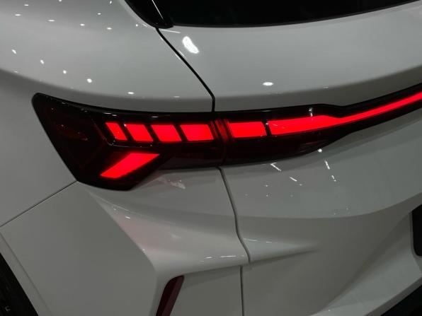 Geely Coolray I Рестайлинг с пробегом 2023 года, цена 1 999 000 рублей, 33205 км, внедорожник, Автокод Объявления