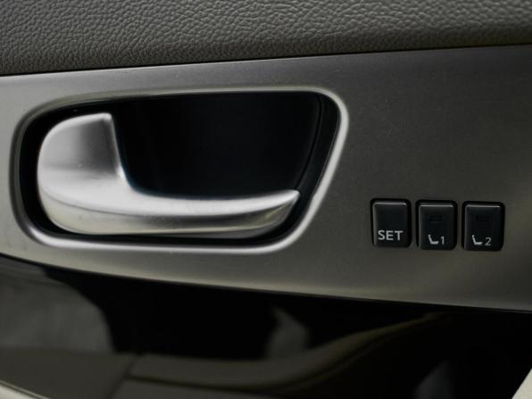 Infiniti FX II (S51) Рестайлинг с пробегом 2013 года, цена 1 985 000 рублей, 173386 км, внедорожник, Автокод Объявления