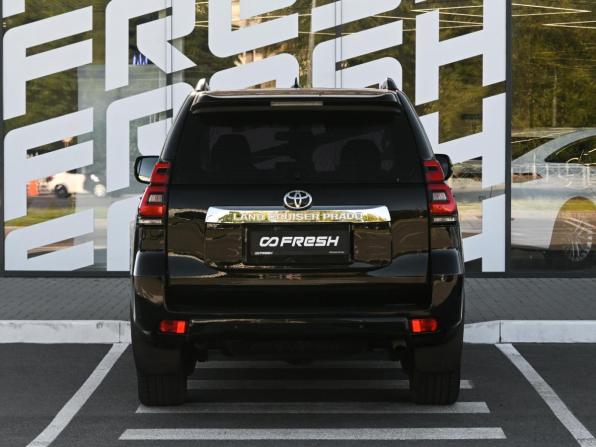 Toyota Land Cruiser Prado 150 Series Рестайлинг 2 с пробегом 2018 года, цена 4 450 000 рублей, 91594 км, внедорожник, Автокод Объявления
