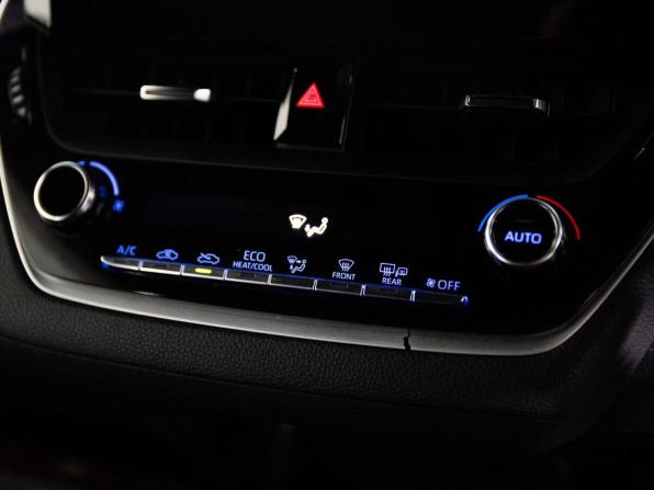 Toyota Corolla XII (E210) с пробегом 2019 года, цена 1 400 000 рублей, 92135 км, хэтчбек, Автокод Объявления