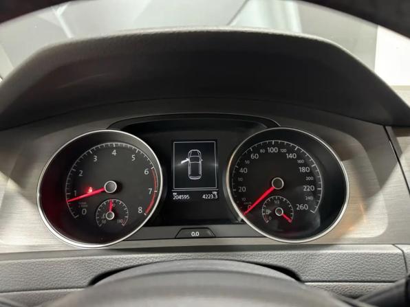 Volkswagen Golf VII с пробегом 2013 года, цена 980 000 рублей, 204500 км, хэтчбек, Автокод Объявления
