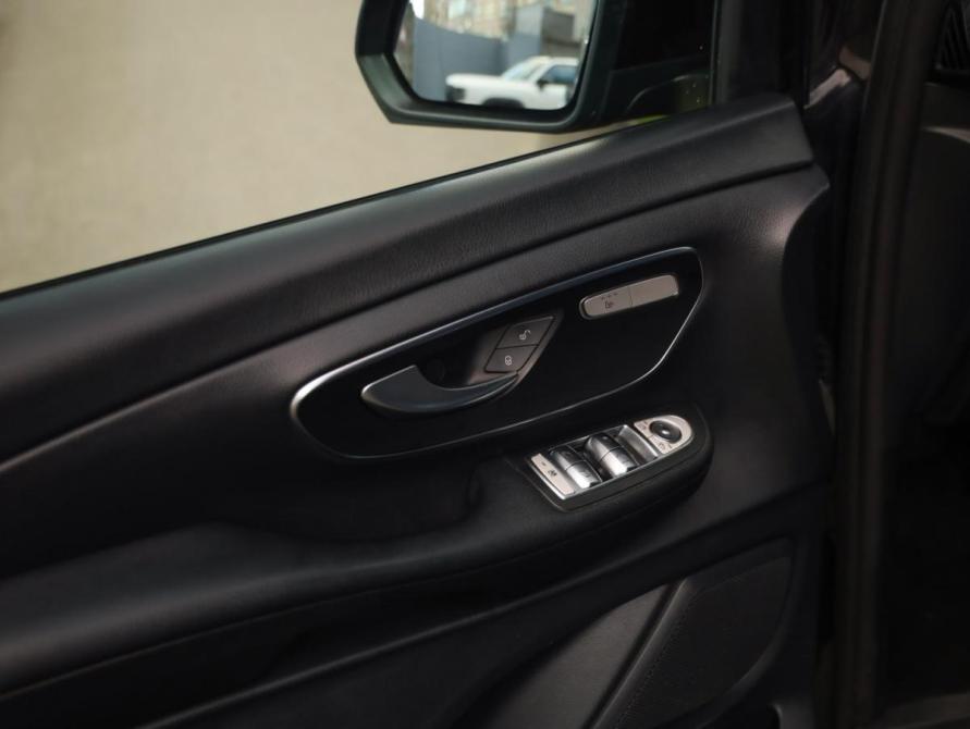 Mercedes-Benz V-Класс III (W447) Рестайлинг Санкт-Петербург  - изображение 23