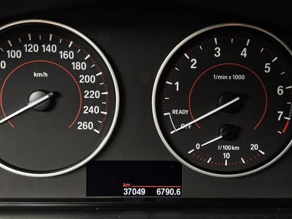 BMW 3 серии VI (F3x) Рестайлинг с пробегом 2016 года, цена 3 170 000 рублей, 37047 км, седан, Автокод Объявления