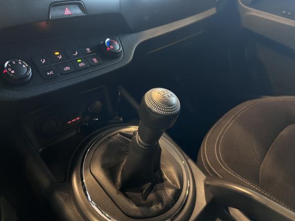 Kia Sportage III с пробегом 2012 года, цена 1 215 000 рублей, 199863 км, внедорожник, Автокод Объявления