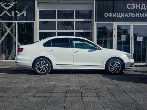 Volkswagen Jetta VI Рестайлинг с пробегом 2017 года, цена 1 250 000 рублей, 132500 км, седан, Автокод Объявления