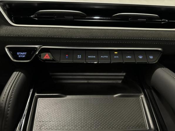 Geely Monjaro I Рестайлинг с пробегом 2024 года, цена 4 099 000 рублей, 8379 км, внедорожник, Автокод Объявления